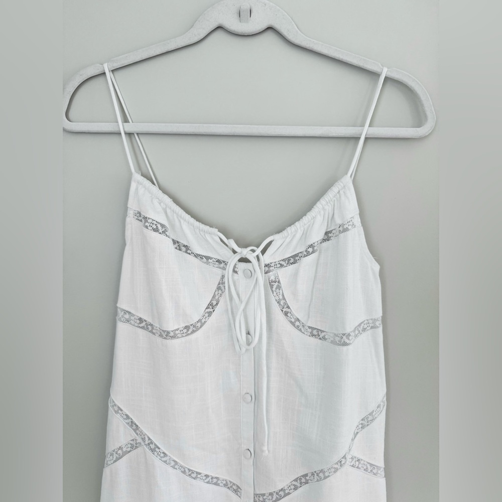Olivaceous Kallen Maxi Dress A-line lace detail In White size S - Picture 8 of 15